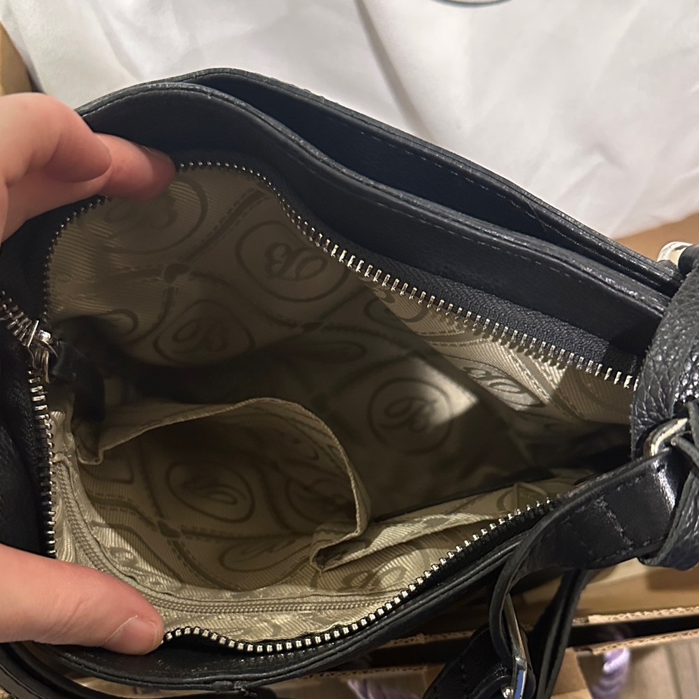 Brighton Black leather Ferrara Crossbody Bag embossed purse - Picture 3 of 8